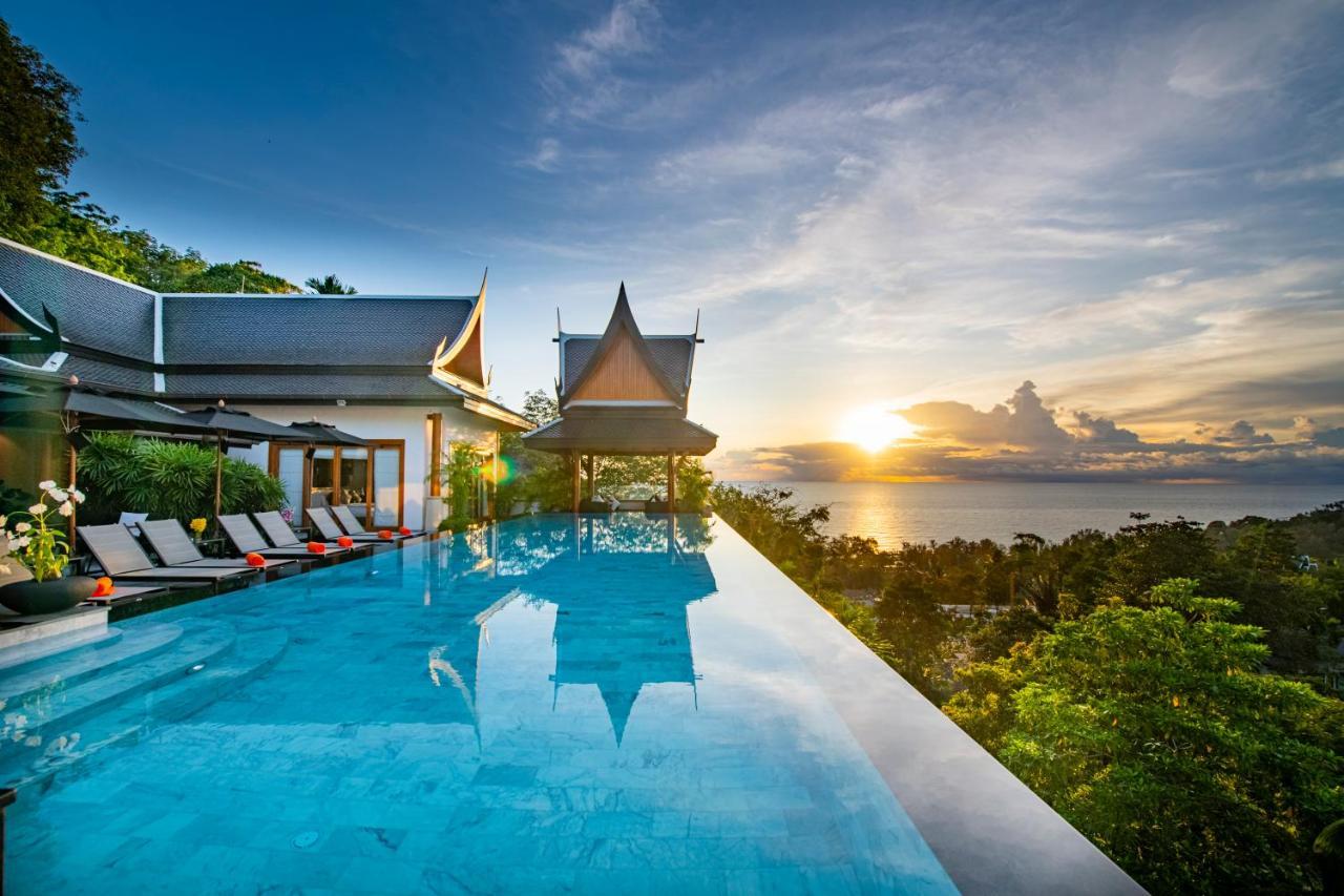 Baan Phu Prana Boutique Villa Praia de Surin Exterior foto