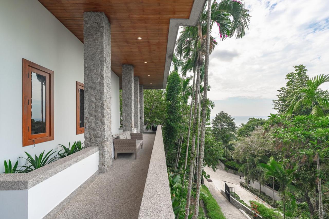 Baan Phu Prana Boutique Villa Praia de Surin Exterior foto