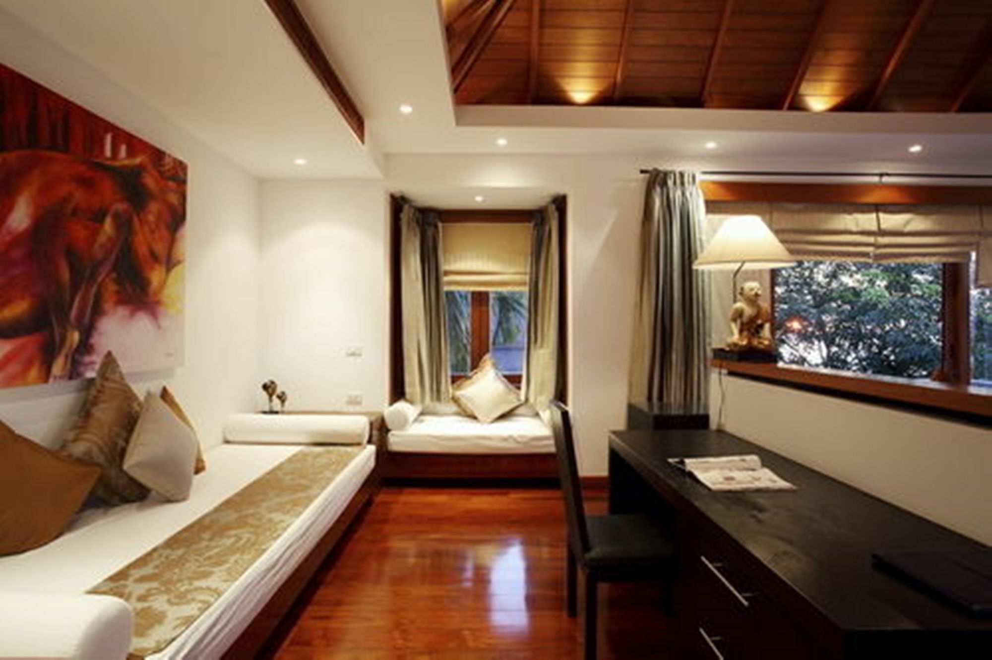 Baan Phu Prana Boutique Villa Praia de Surin Exterior foto