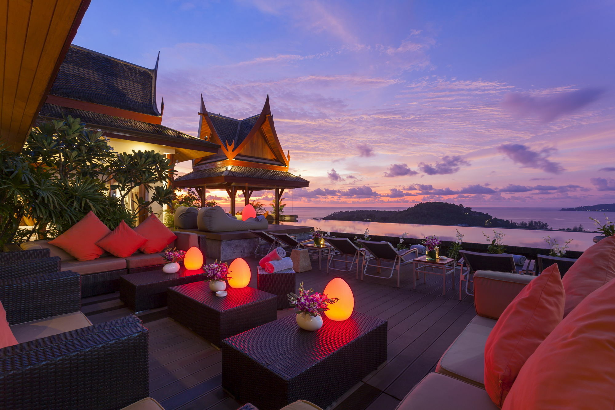Baan Phu Prana Boutique Villa Praia de Surin Exterior foto
